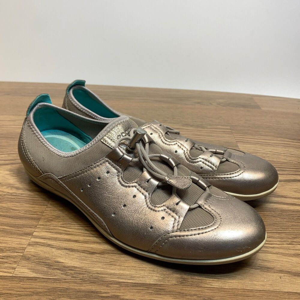 Ecco Shoes Sneakers Women Size 41‎ US 10 Silver Leather Athletic Comfort